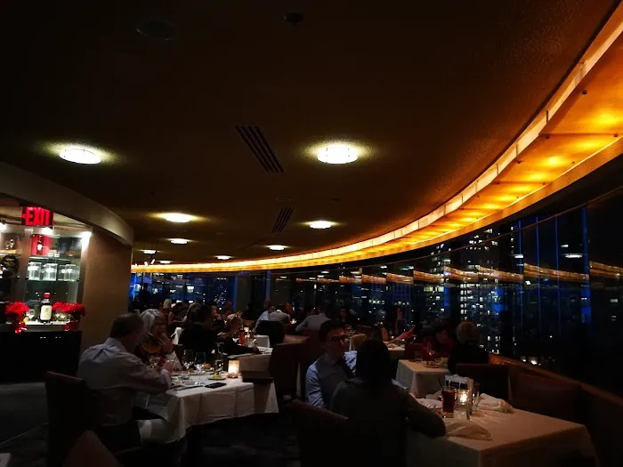 New York Marriott Marquis Picture 7