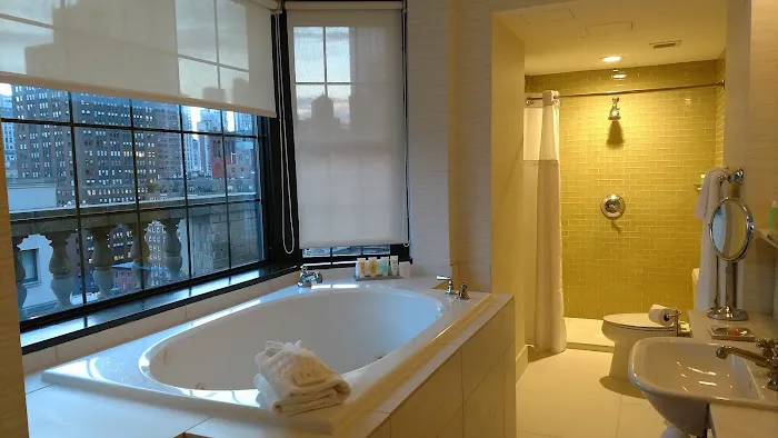 70 Park Avenue Picture 4