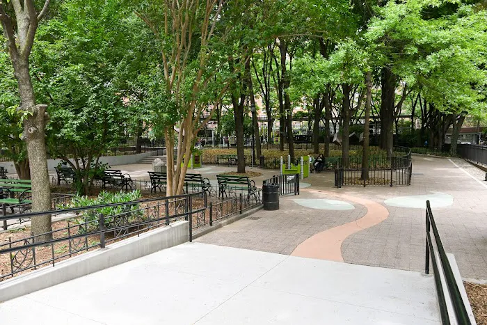 Bellevue South Park Picture 9