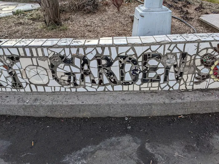Bellevue Sobriety Garden Picture 3