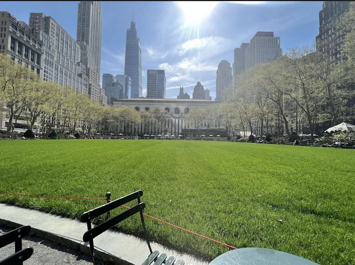 Bryant Park Picture 3
