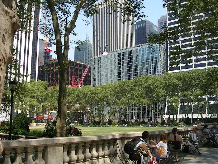 Bryant Park Picture 4