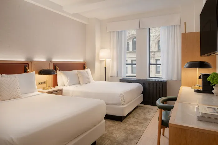 Aura Hotel Times Square Picture 7
