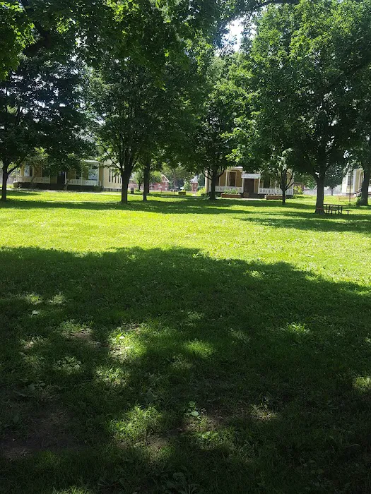Nolan Park Picture 6