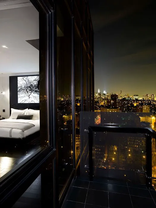 SIXTY LES Hotel Picture 1