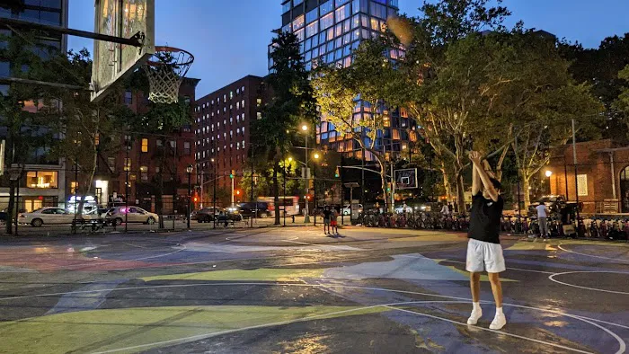 Stanton Street Courts. Picture 7
