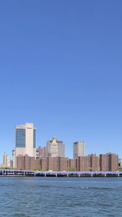 East River Greenway Picture 10