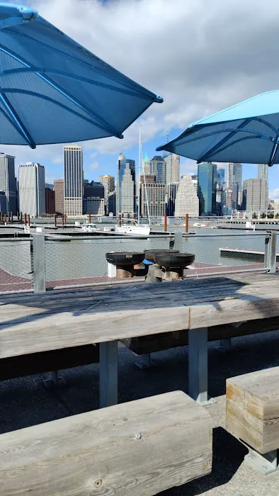 The Picnic Peninsula Barbeque Area Picture 2