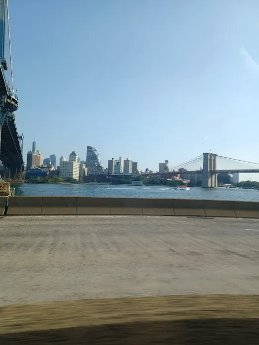 Pier 4 Beach Picture 9
