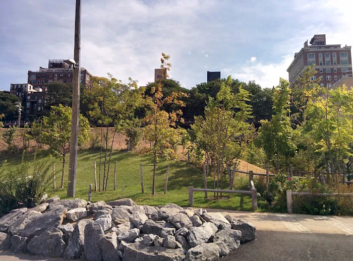 Pier 3 Greenway Terrace Picture 3