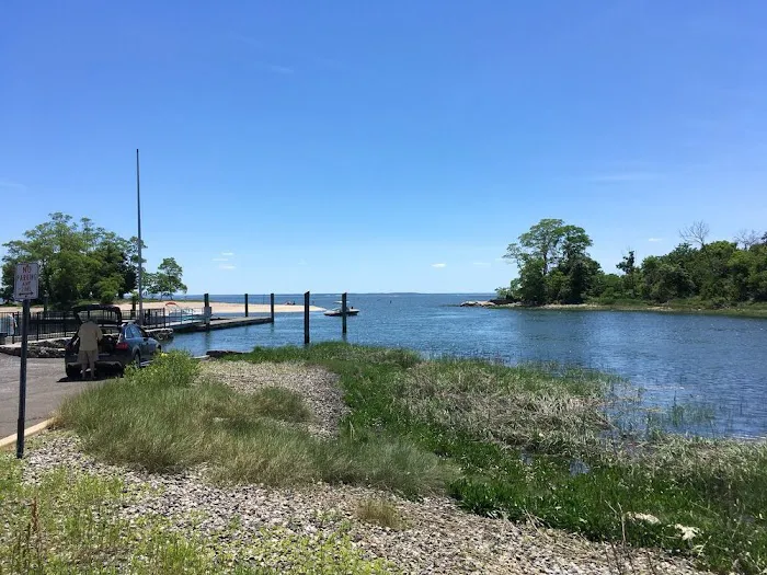 Cove Island Wildlife Sanctuary Picture 1