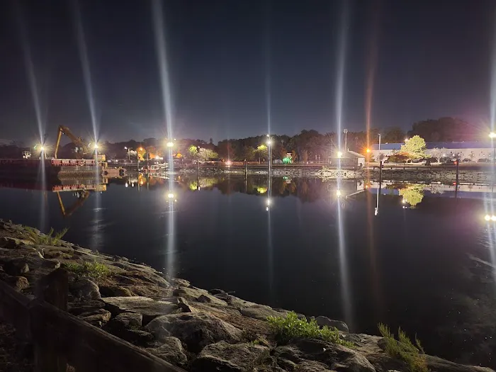Cove Island Picture 2