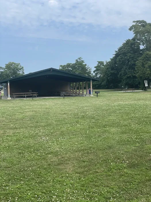 Cove Island Park Picture 10