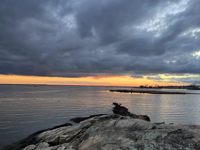 Cove Island Park Picture 2