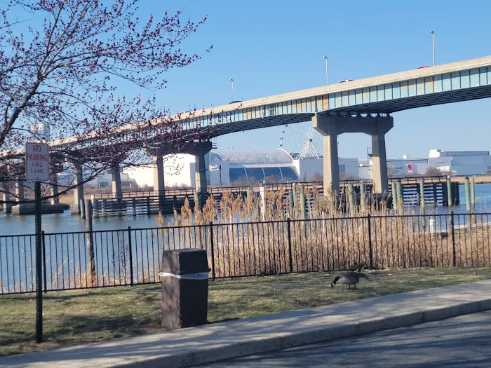 Red Roof PLUS+ Secaucus - Meadowlands - NYC Picture 7