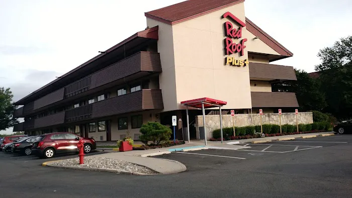 Red Roof PLUS+ Secaucus - Meadowlands - NYC Picture 8