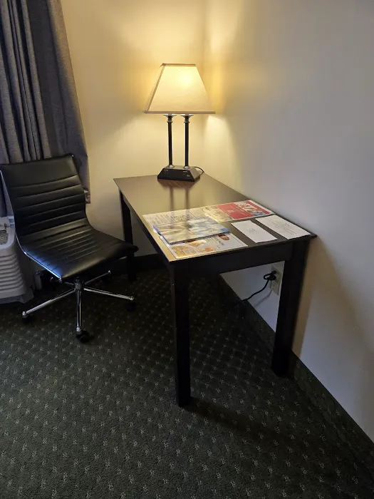 Meadowlands Plaza Hotel Picture 3