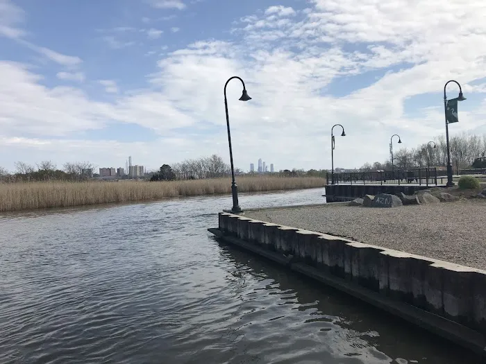 Secaucus Greenway Picture 7