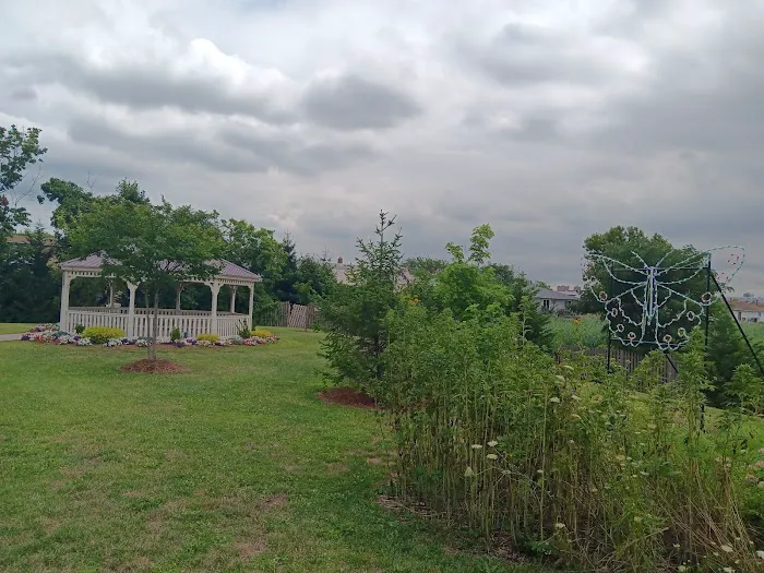 Monarch Park Picture 3