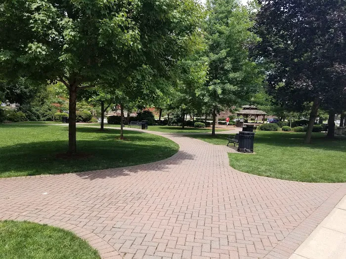 Lincoln Park Picture 10