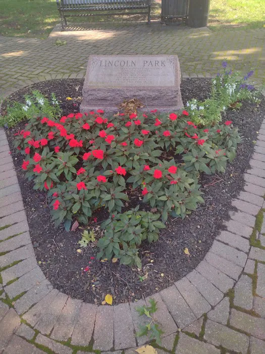 Hutzel Memorial Band Shell Picture 3