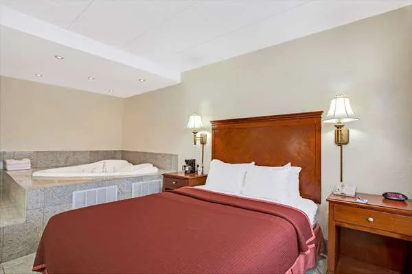 Travelodge by Wyndham Parsippany Picture 3