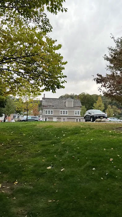 Goffle Brook Park Baseball Field Parking Picture 2