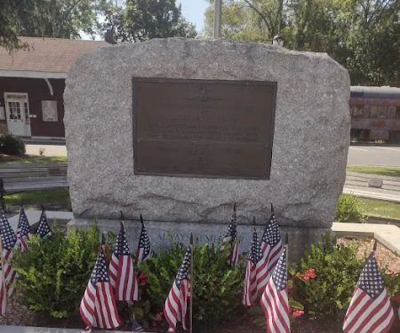 Veterans Plaza