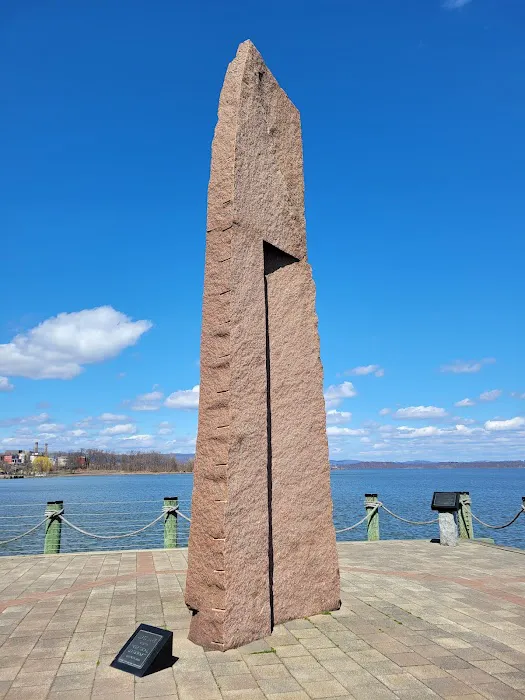 Haverstraw Waterfront Promenade Park Picture 7