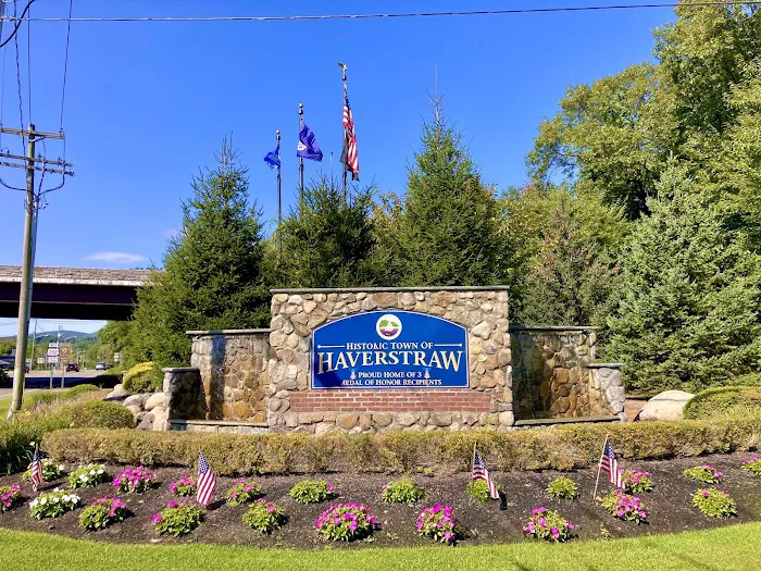 Historic Haverstraw Sign Picture 1