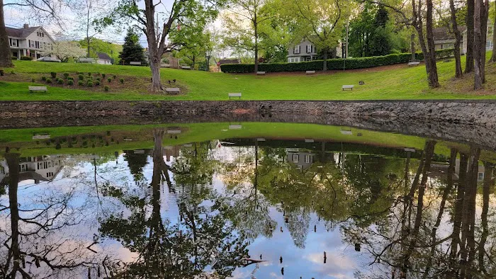 Veterans Memorial Park Picture 8