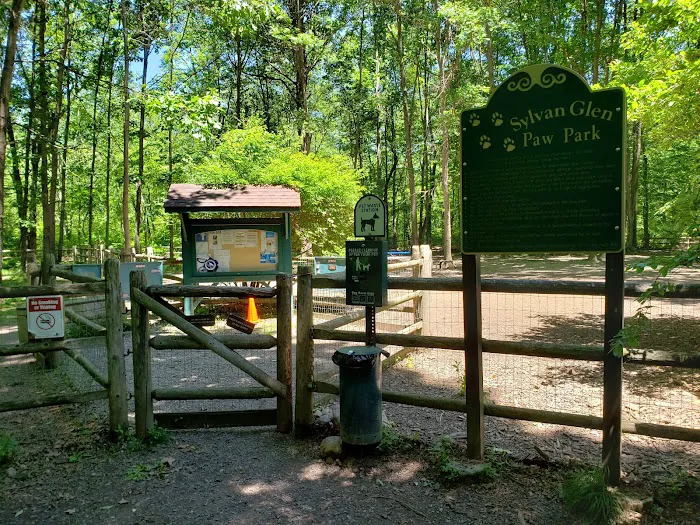 Sylvan Glen Park Preserve Picture 8