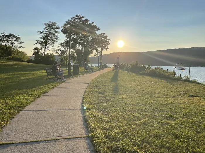 Charles Point Park Picture 7