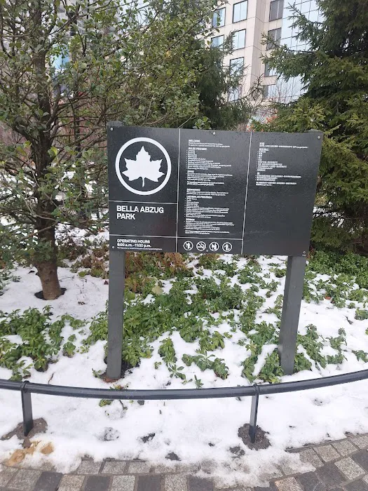 Bella Abzug Park Picture 1