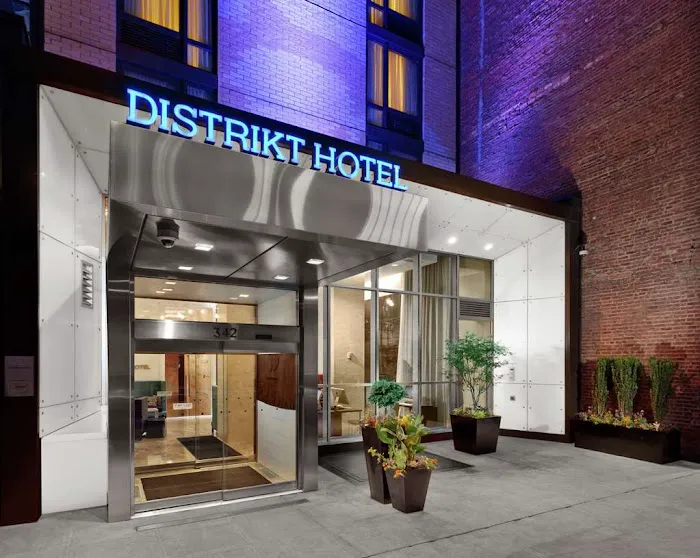 Distrikt Hotel New York City, Tapestry Collection by Hilton Picture 8
