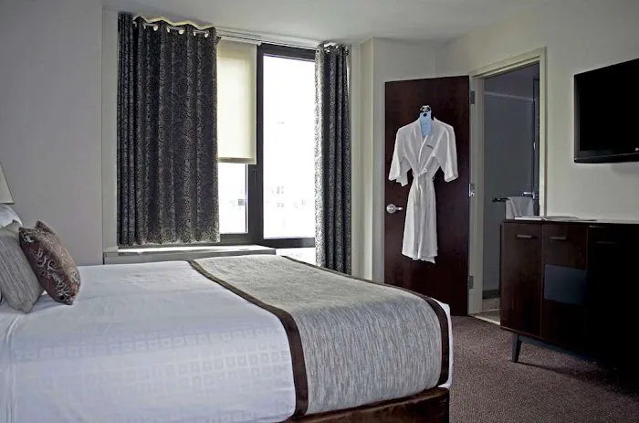 Distrikt Hotel New York City, Tapestry Collection by Hilton Picture 9