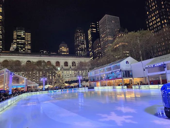 Bryant Park Winter Village Picture 3