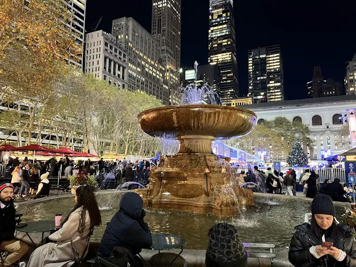 Bryant Park Winter Village Picture 6