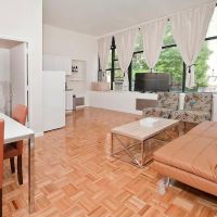 Best Location 28th St & Park Avenue ico