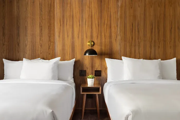 Grayson Hotel - The Unbound Collection by Hyatt Picture 4