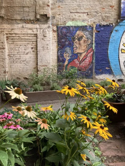 First Street Garden Picture 3