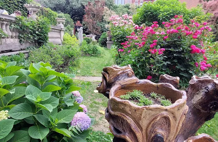 M’Finda Kalunga Garden Picture 4