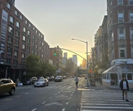 Straus Square