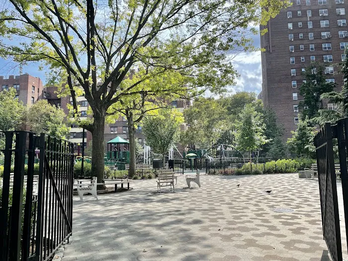 Luther Gulick Park Picture 4