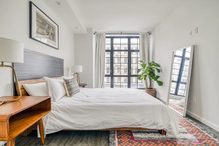 138 Bowery Picture 3