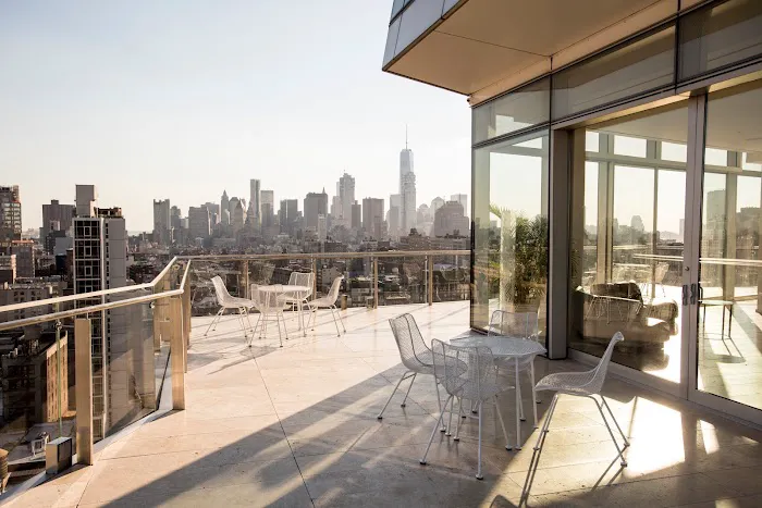The Standard, East Village Picture 1