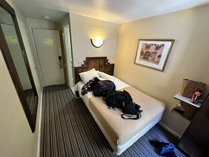 St Marks Hotel Picture 7