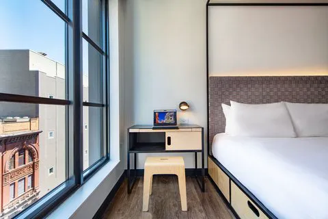 Moxy NYC East Village Picture 7