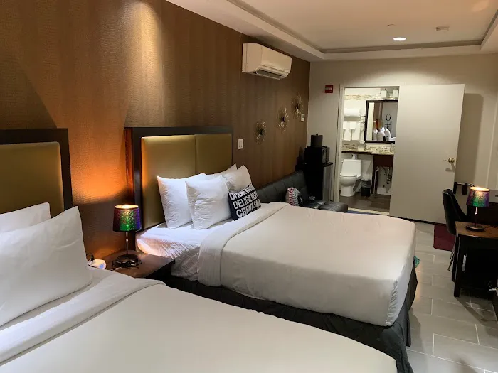 Madison LES Hotel Picture 4