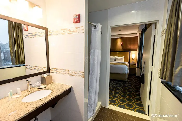 Madison LES Hotel Picture 1